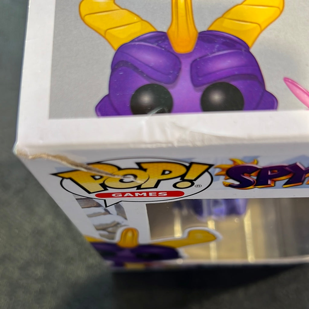 Funko Pop! Spyro: Spyro and #361 Box) – Mero